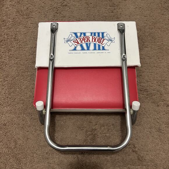 Vintage SUPER BOWL XVIII Tampa Stadium 1984-Cushioned Stadium Seat- Red&White - Picture 1 of 6